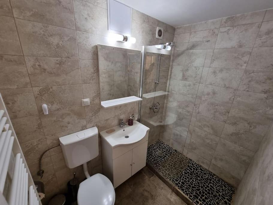 Apartament Garsoniera Maria 2 Turda Zewnętrze zdjęcie